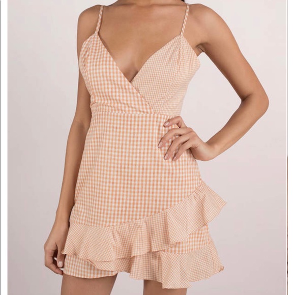 Tobi Dresses & Skirts - Tobi Gingham Dress in Orange Size S